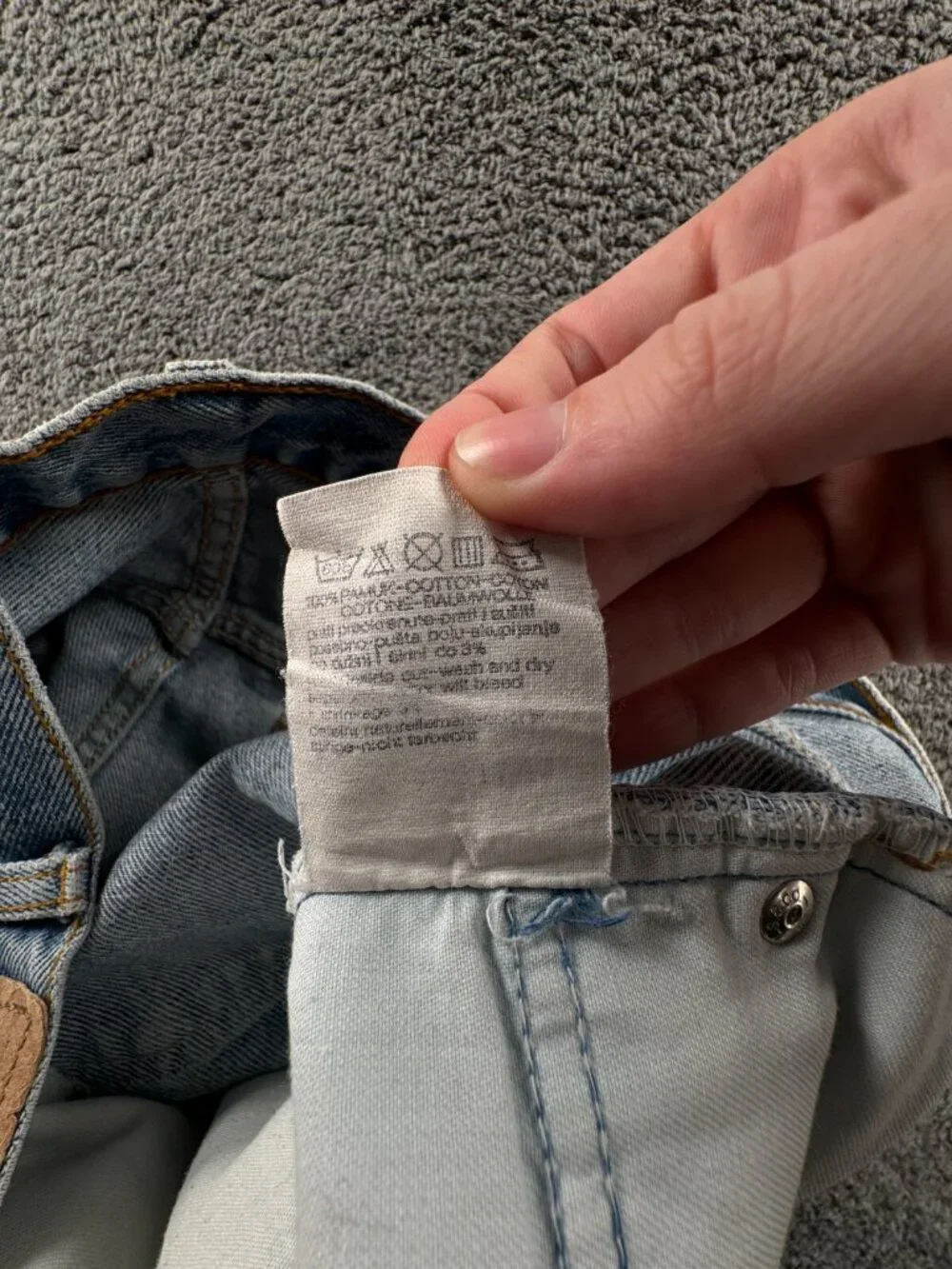Levis these shorts